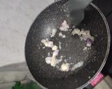 Foto langkah ke 5 dari resep Tumis Putih Telur Saus Tiram.