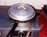 A picture of step 4 of Neer Dosa.
