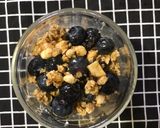 Gambar langkah 5 resipi Overnite Oat with Blueberry.