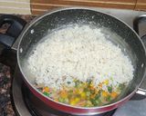 A picture of step 4 of Kerala mix vegetable pulav.