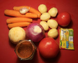 Foto del paso 1 de la receta: Pollo estofado con tubérculos en salsa de especias libanesas