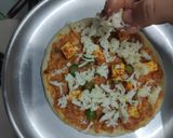 A picture of step 5 of Paneer Tikka Pizza.