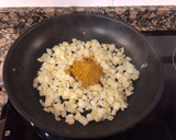Foto del paso 7 de la receta: Pollo al curry con huevos de codorniz