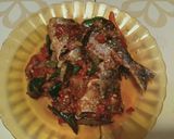 Foto langkah ke 7 dari resep Tumis Tauco Ikan Pisang-Pisang.