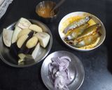 বেগুন আলু দিয়ে ট্যাংরা মাছের ঝোল (begun aloo diye tangra macher jhol recipe in Bengali) রেসিপির ধাপ 2 ছবি