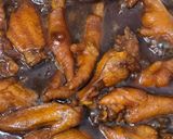 Foto langkah ke 3 dari resep Sayap Dan Ceker Ayam Masak Kecap.