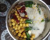 A picture of step 1 of Mutton mince kofta curry.