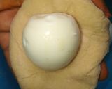 A picture of step 5 of Egg roll🥚.
