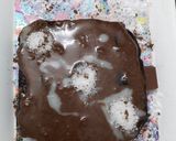 चॉकलेट केक (chocolate cake recipe in marathi) रेसिपी स्टेप 3 फोटो 