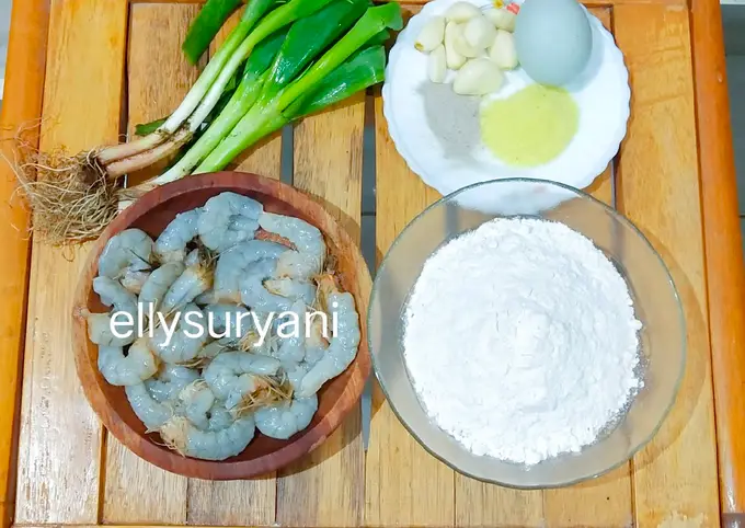 Langkah-langkah untuk membuat Cara bikin Godo-godo Udang Plus Daun Bawang Ala Rumah Kami
