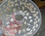 Foto langkah ke 3 dari resep Puding polkadot buah naga ala bunda jkb.