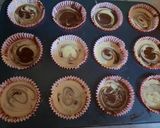 A picture of step 5 of Marble cupcakes 🧁 😋.