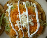Foto del paso 12 de la receta: Tostadas de frijol