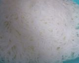 Foto langkah ke 1 dari resep Bihun Cabe Ijo.