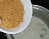 A picture of step 5 of Doodh sawayyan.