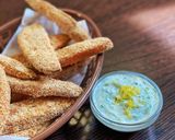 Parmezánbundás édesburi tzatzikivel recept fázis 9 fotója