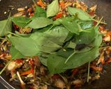 Foto langkah ke 3 dari resep Sambel Tongkol Kemangi.