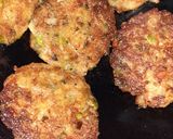 A picture of step 2 of Aloo tikki tamatar chat.