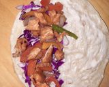 A picture of step 4 of Chicken quesadilla with fajita sauce.