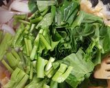 A picture of step 3 of Stir-Fry Maggi Instant Noodles Curry Flavour.