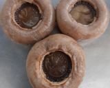 A picture of step 1 of Stuffed Mushroom Nest.