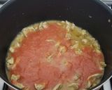 A picture of step 5 of Stir fry chicken spegettis.