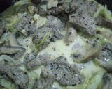 Foto langkah ke 4 dari resep Beef Stroganoff Rumahan.