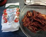 Foto del paso 1 de la receta: Tomates secados al sol, conservados en aceite