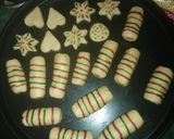 A picture of step 13 of Dates Cookies.