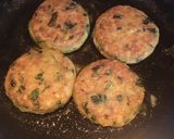 A picture of step 5 of Raw Banana Patties.