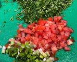 A picture of step 1 of Tabbouleh with chickpeas (not traditional).