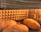 Foto langkah ke 8 dari resep Soft Sourdough cranberry and cheese.