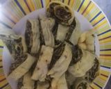 Foto del paso 4 de la receta: Fideos rellenos de acelga, muzzarella y nuez, con salsa rosa