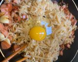 Hình bước làm 4 của món Pad Thai theo công thức Việt