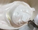 Hình bước làm 3 của món Kem tươi tại nhà
