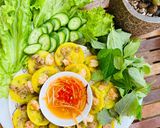 Hình bước làm 5 của món Bánh khọt tôm thịt
