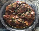 Foto del paso 2 de la receta: Pollo al vino tinto