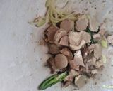 Foto langkah ke 2 dari resep Oseng putren cabe hijau.