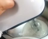 A picture of step 9 of Mango cheese cake.