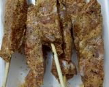Hình bước làm 2 của món Gà xiên que