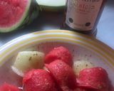 Foto del paso 2 de la receta: Bolitas de melón 🍈 y sandía 🍉 con zumo de naranja y canela. Nada de azúcar añadido! 🌱