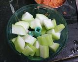 A picture of step 1 of Instant Lauki Masala.
