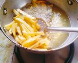 A picture of step 3 of French fries 🍟🍟🍟.