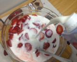 Foto del paso 6 de la receta: Fresas con leche