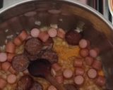 2015. Zöldséges vöröslencse főzelék füstölt kolbász és füstölt virslivel recept fázis 2 fotója