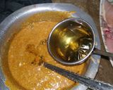 A picture of step 1 of Badami chicken qorma.