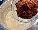 Foto del paso 5 de la receta: Bizcocho de queso mascarpone y chocolate