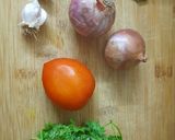 A picture of step 1 of Soya chunk curry.
