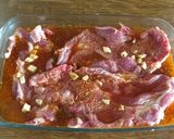 Foto del paso 1 de la receta: Chuletas de aguja de cerdo en adobo