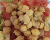Foto del paso 1 de la receta Ensalada con garbanzos y aguacate